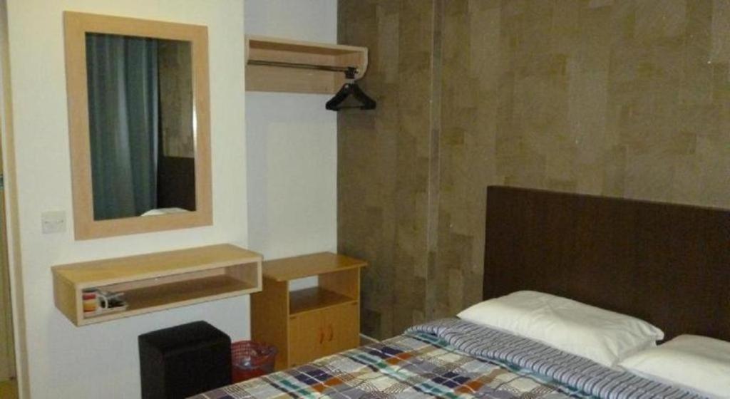 G Six Hotel Sitiawan Eksteriør billede