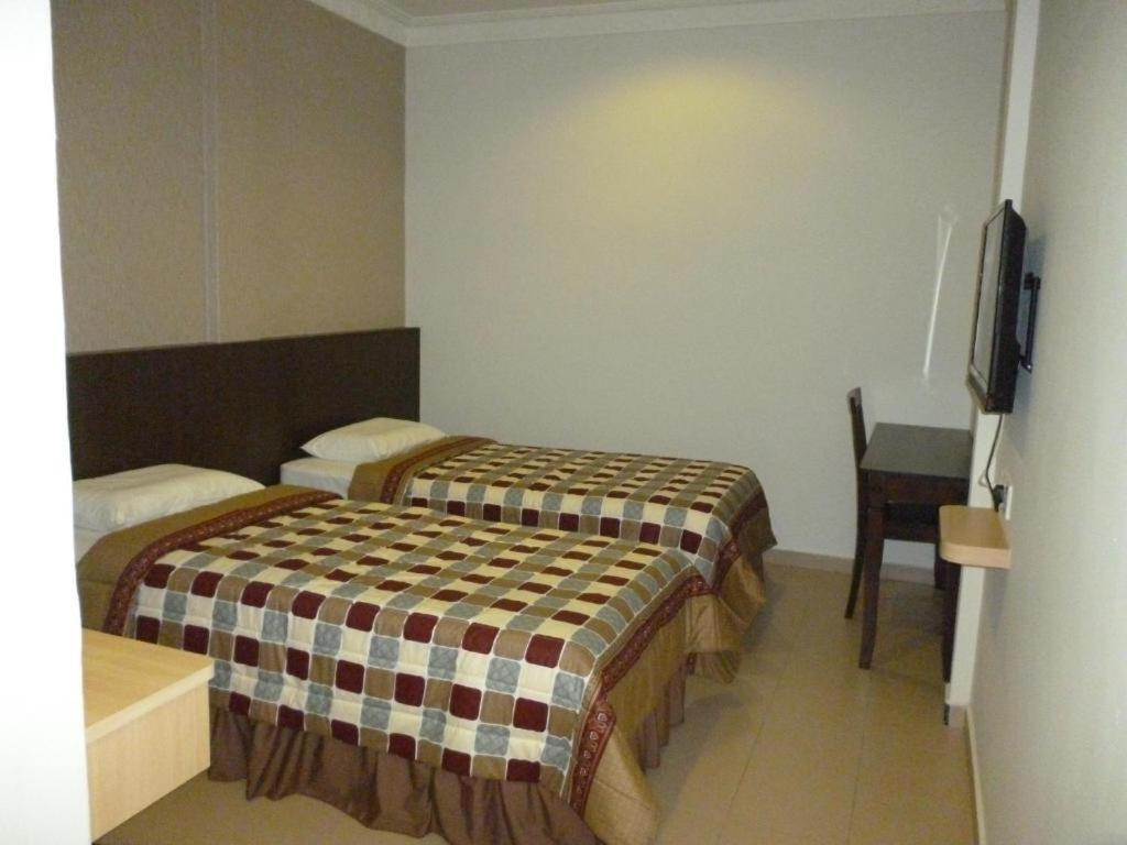 G Six Hotel Sitiawan Eksteriør billede