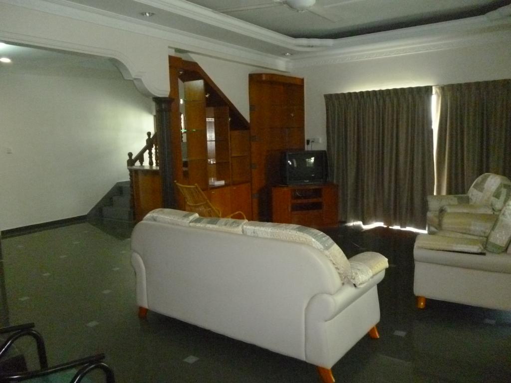 G Six Hotel Sitiawan Eksteriør billede